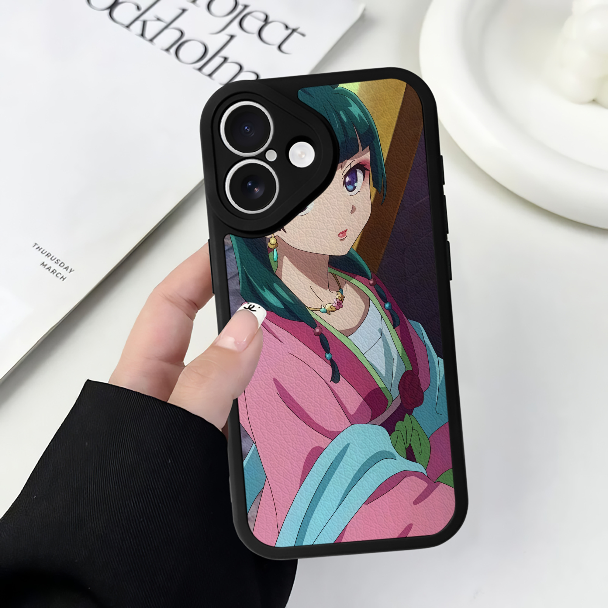 薬屋のひとりごと The Apothecary Diaries 【iPhone 16シリーズ対応】シリコンスマホケース（レザー調） 材質：シリコン